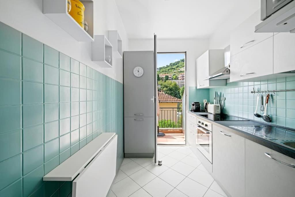 La Villa Julia - Calme - Spacieux - Parking Prive - Climatisation Mentone Esterno foto